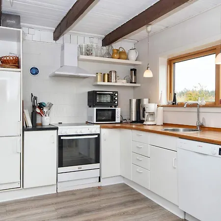 6 Person In Ebeltoft